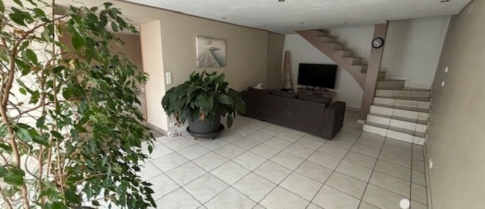 Maison 5 pièces de 165 m² à Arenthon (74800)