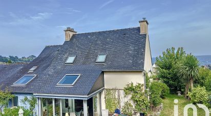 Maison traditionnelle 8 pièces de 154 m² à Ploubazlanec (22620)