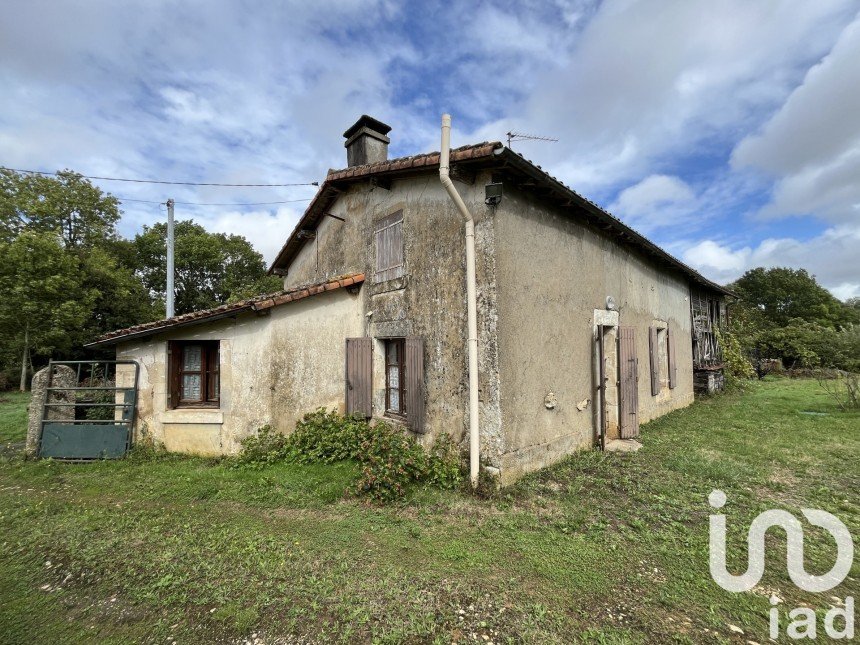 Country house 3 rooms of 57 m² in AIGONDIGNÉ (79370)