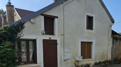 Traditional house 4 rooms of 90 m² in Le Val-d'Esnoms (52190)