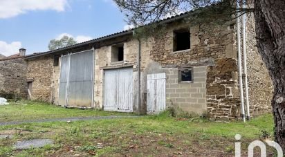 Maison 3 pièces de 205 m² à La Chapelle-Thémer (85210)