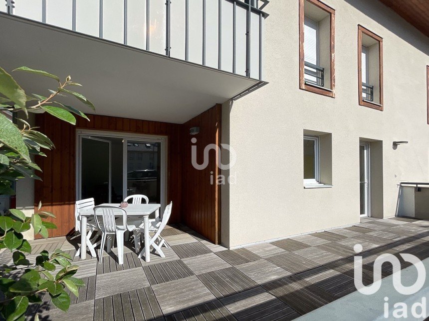 Apartment 3 rooms of 61 m² in Saint-Pierre-d'Albigny (73250)