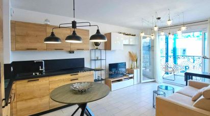 Apartment 2 rooms of 44 m² in Marseille (13008)