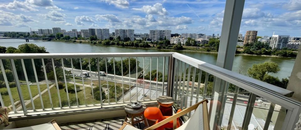 Appartement 3 pièces de 75 m² à - (44200)