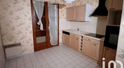 Traditional house 6 rooms of 112 m² in Égly (91520)