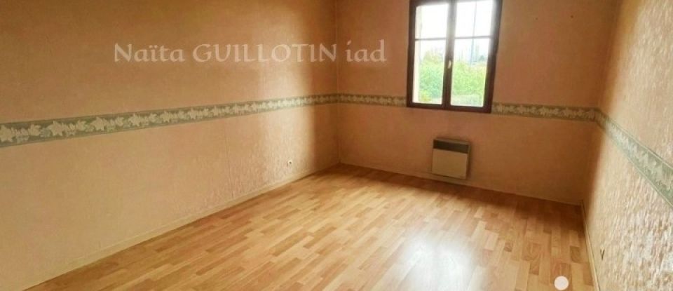 Traditional house 6 rooms of 112 m² in Égly (91520)