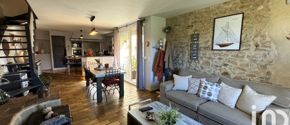 Maison de village 4 pièces de 83 m² à Le Pin (30330)