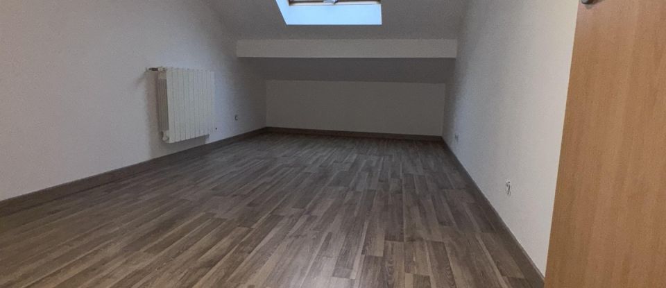 Town house 5 rooms of 120 m² in Boulay-Moselle (57220)