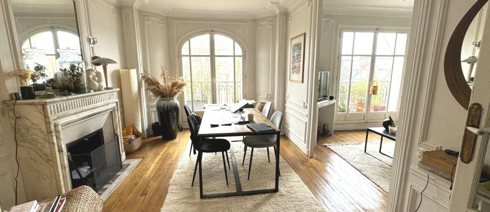 Apartment 4 rooms of 85 m² in Paris (75017)