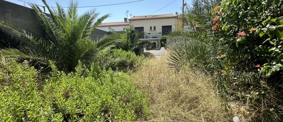 Building in Port-la-Nouvelle (11210) of 200 m²