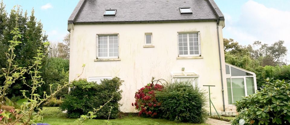 Maison 4 pièces de 120 m² à Brennilis (29690)