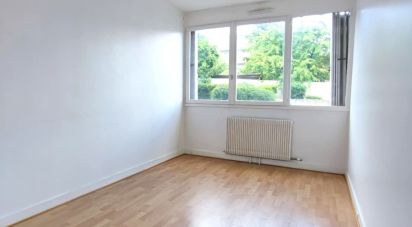 Appartement 2 pièces de 44 m² à Châtenay-Malabry (92290)