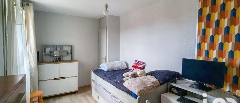 Appartement 3 pièces de 70 m² à Bourg-de-Péage (26300)