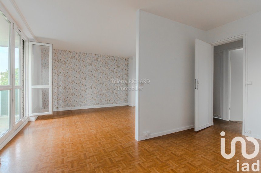 Apartment 3 rooms of 67 m² in Rosny-sous-Bois (93110)