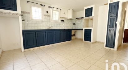 Traditional house 9 rooms of 222 m² in Ollioules (83190)