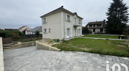 Maison traditionnelle 6 pièces de 126 m² à Saint-Germain-lès-Arpajon (91180)