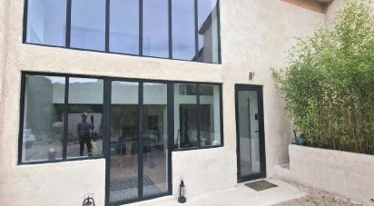 Maison traditionnelle 6 pièces de 220 m² à Mougins (06250)