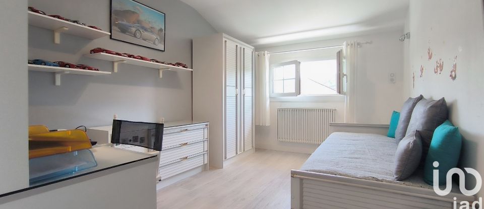 Maison 5 pièces de 157 m² à Lourdes (65100)