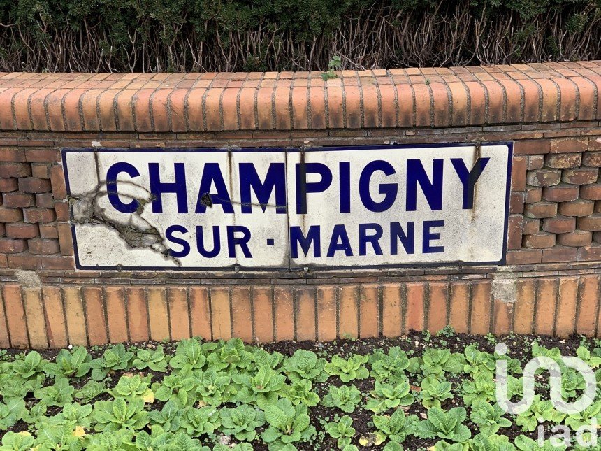 House 6 rooms of 115 m² in Champigny-sur-Marne (94500)