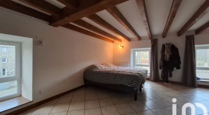 Town house 4 rooms of 140 m² in Saint-Christophe-sur-Dolaison (43370)