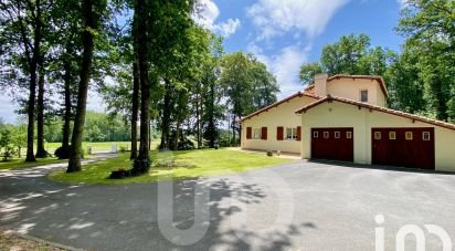 Maison de campagne 5 pièces de 130 m² à Étaules (17750)