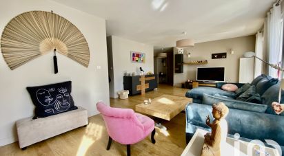 Apartment 4 rooms of 83 m² in Villeurbanne (69100)