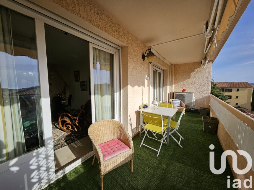 Apartment 3 rooms of 67 m² in Sanary-sur-Mer (83110)