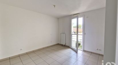 Appartement 2 pièces de 52 m² à Pringy (77310)