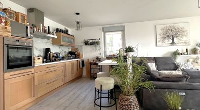 Apartment 3 rooms of 77 m² in Aix-les-Bains (73100)