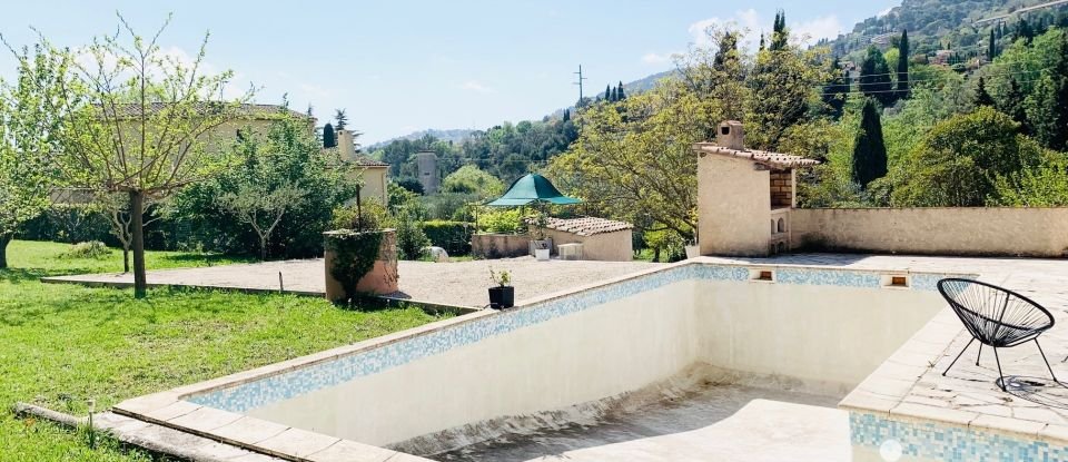 Maison 4 pièces de 85 m² à Grasse (06130)