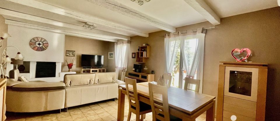 Traditional house 4 rooms of 110 m² in Gardanne (13120)