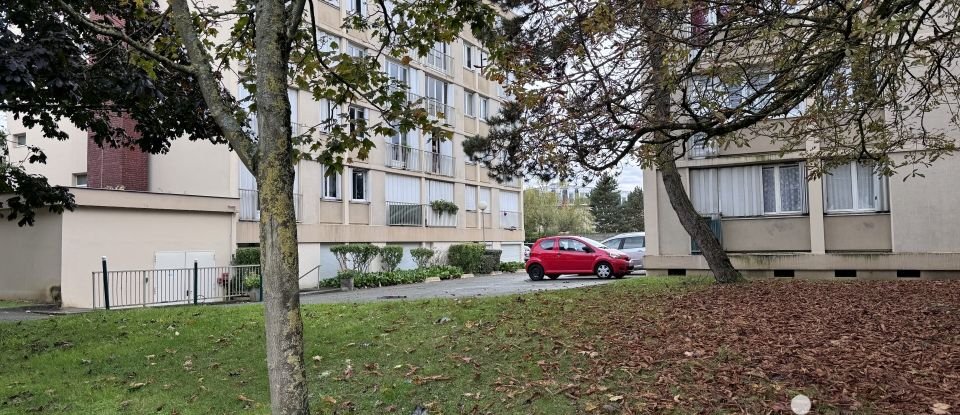 Appartement 1 pièce de 30 m² à Le Plessis-Trévise (94420)