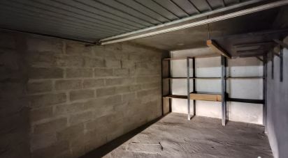 Parking/garage/box de 15 m² à Melun (77000)