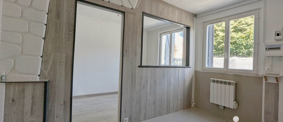 Studio 1 pièce de 21 m² à Sainte-Geneviève-des-Bois (91700)