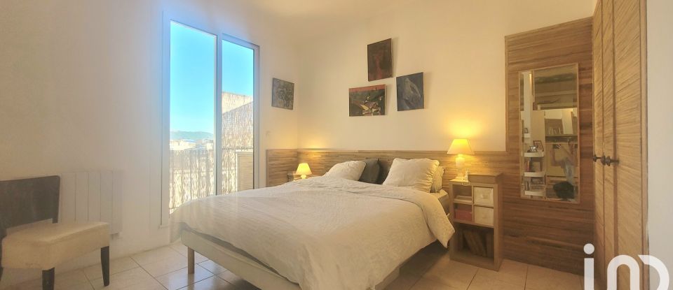 Appartement 3 pièces de 112 m² à Marseille (13004)