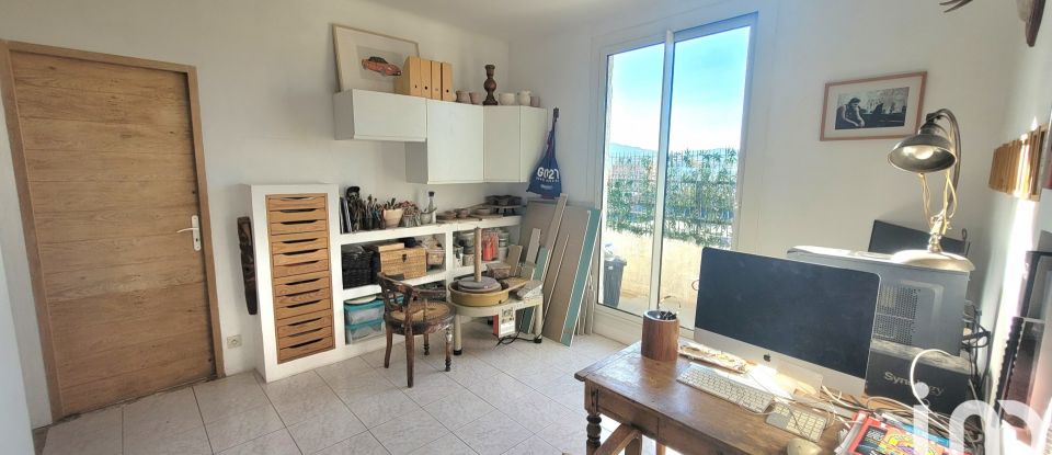 Appartement 3 pièces de 112 m² à Marseille (13004)