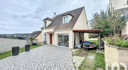 Maison 6 pièces de 110 m² à Mantes-la-Ville (78711)