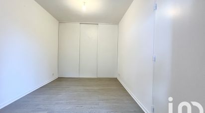 Apartment 2 rooms of 54 m² in Saint-Jacques-de-la-Lande (35136)