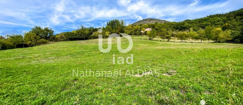 Land of 11,020 m² in Versols-et-Lapeyre (12400)