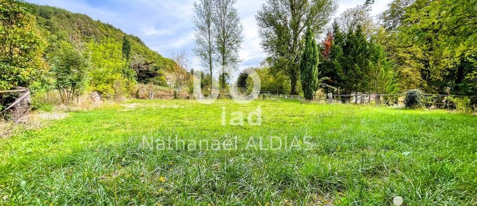 Land of 11,020 m² in Versols-et-Lapeyre (12400)