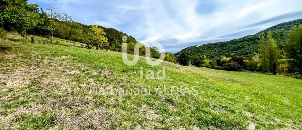 Land of 11,020 m² in Versols-et-Lapeyre (12400)