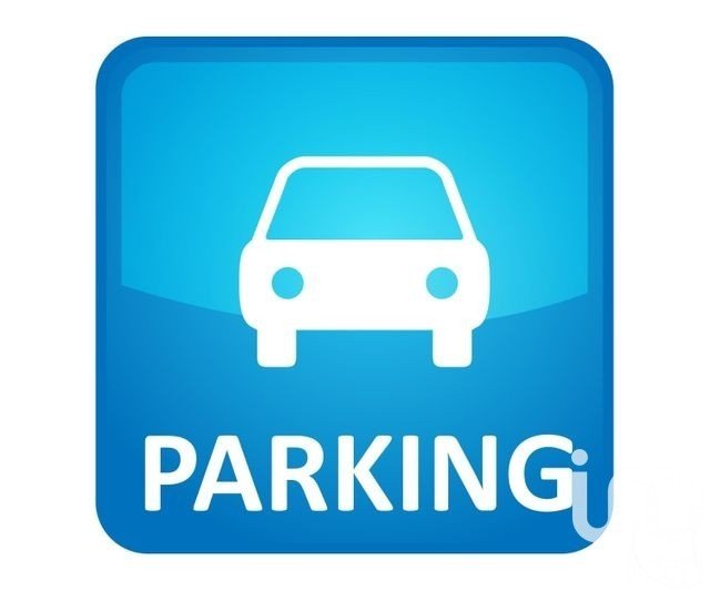 Parking of 10 m² in Lagny-sur-Marne (77400)