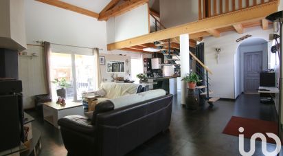 Maison 6 pièces de 175 m² à Rocbaron (83136)