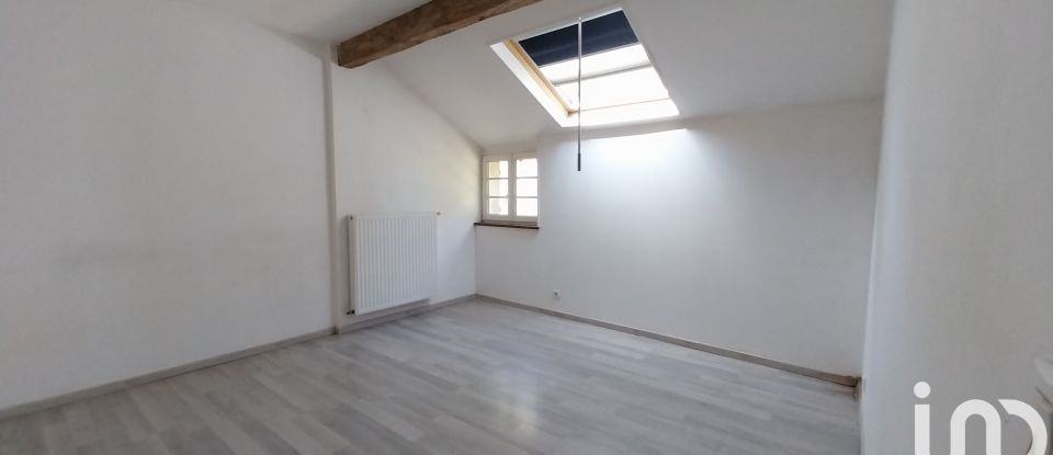 Duplex 4 rooms of 81 m² in Brou (28160)