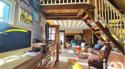 Country house 2 rooms of 50 m² in Saint-Aubin-de-Scellon (27230)