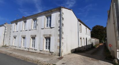 Town house 9 rooms of 295 m² in Nieul-sur-Mer (17137)