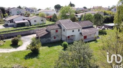 Mas 5 pièces de 139 m² à Saint-Christol-lès-Alès (30380)