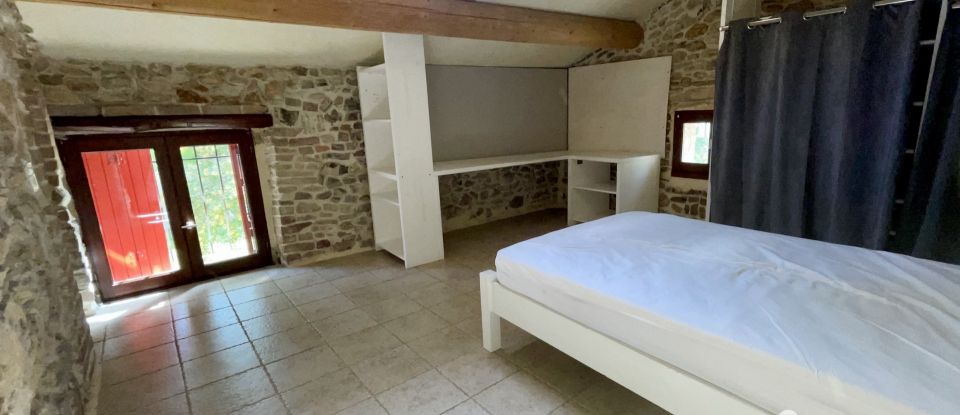 Mas 5 rooms of 139 m² in Saint-Christol-lès-Alès (30380)