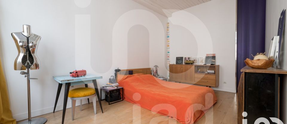 Loft 7 pièces de 352 m² à Paris (75010)