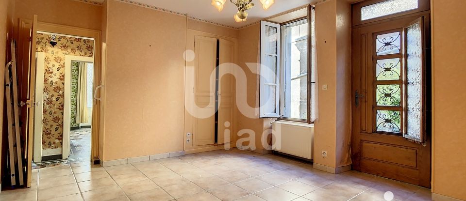 Town house 5 rooms of 139 m² in Charentenay (89580)